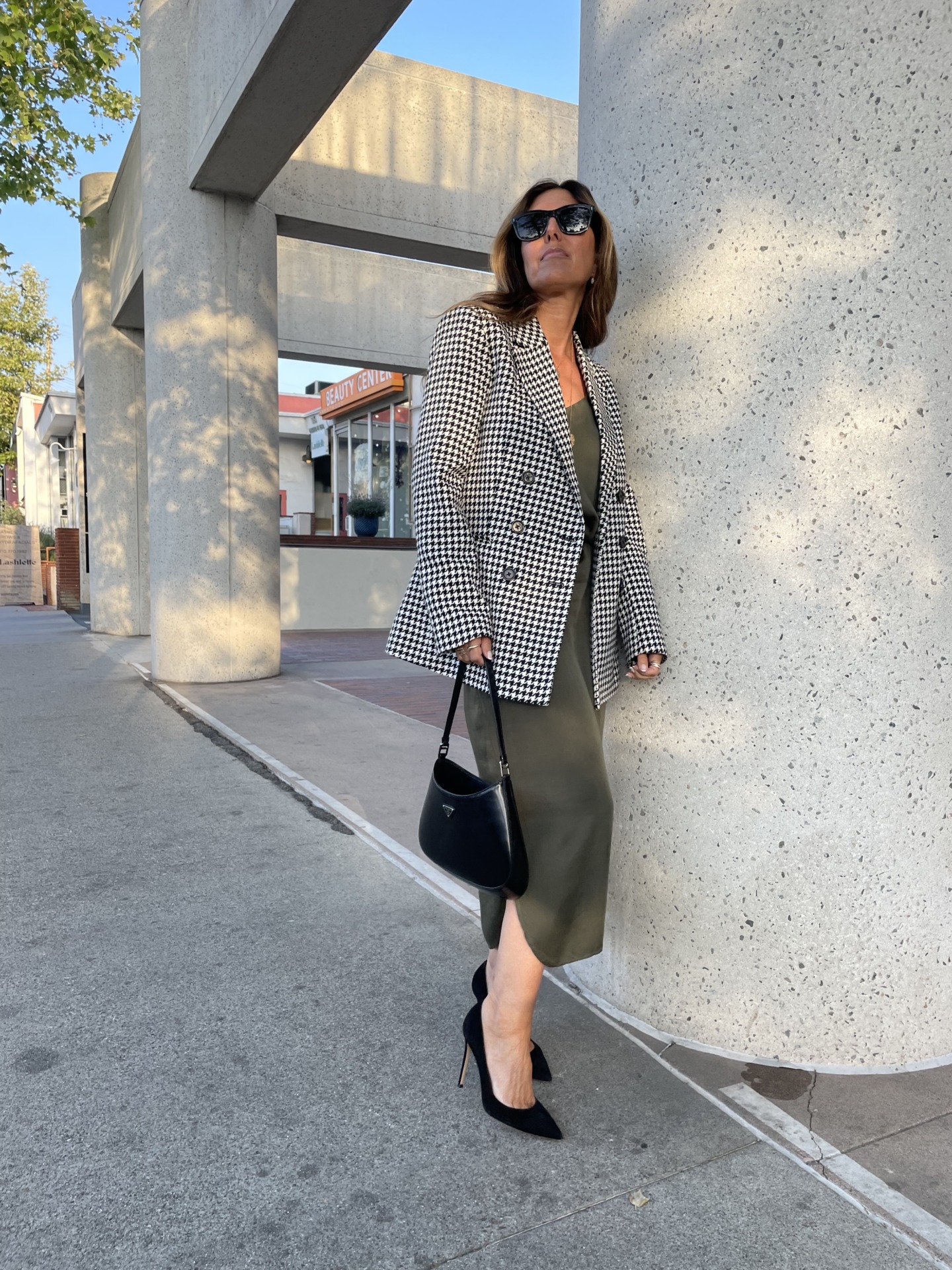 Dress & Blazer Spring Office Outfits