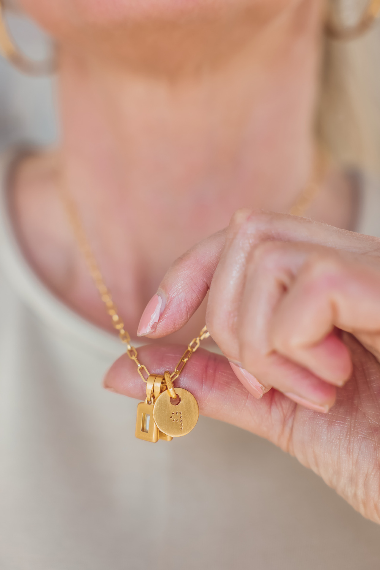 dean davidson necklace and charms